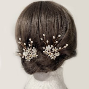 White Glazed Ceramic Flower and Handmade Pearl U-shaped Hair Clip